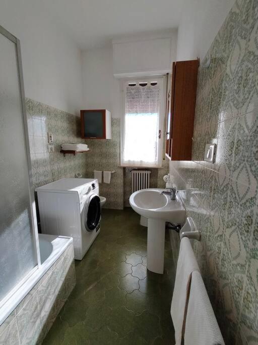 Appartement Casa Di Baia à Pesaro Extérieur photo